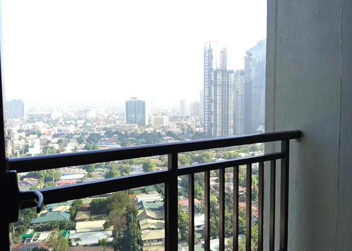 Aparthotel Grand Soho Makati